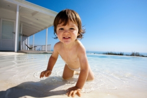 Sicurezza dei bambini in piscina